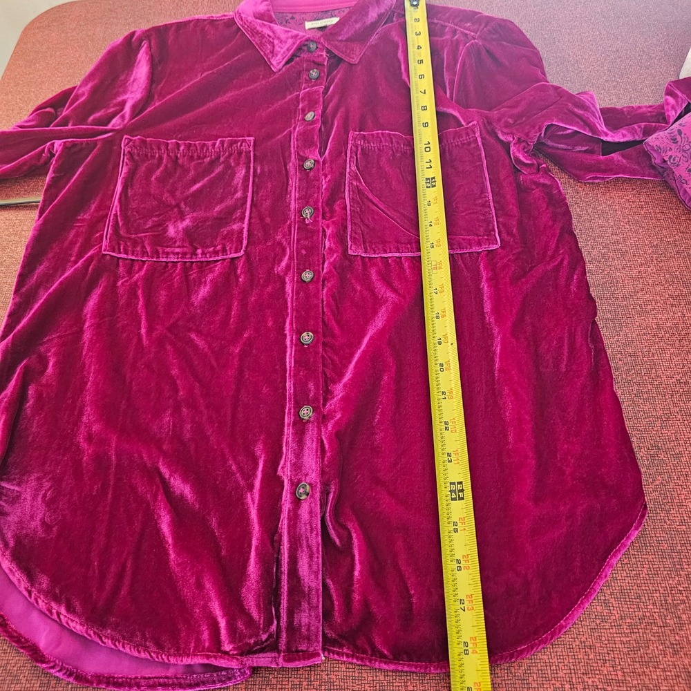 Pilcro Velvet Button Down Shirt M Magenta Pink Bohemian Luxe Whimsigoth Holiday - Picture 10 of 10